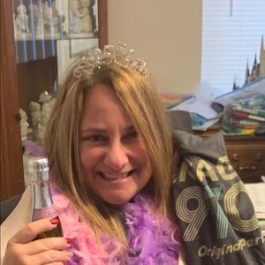 Meet your Posher, Michele